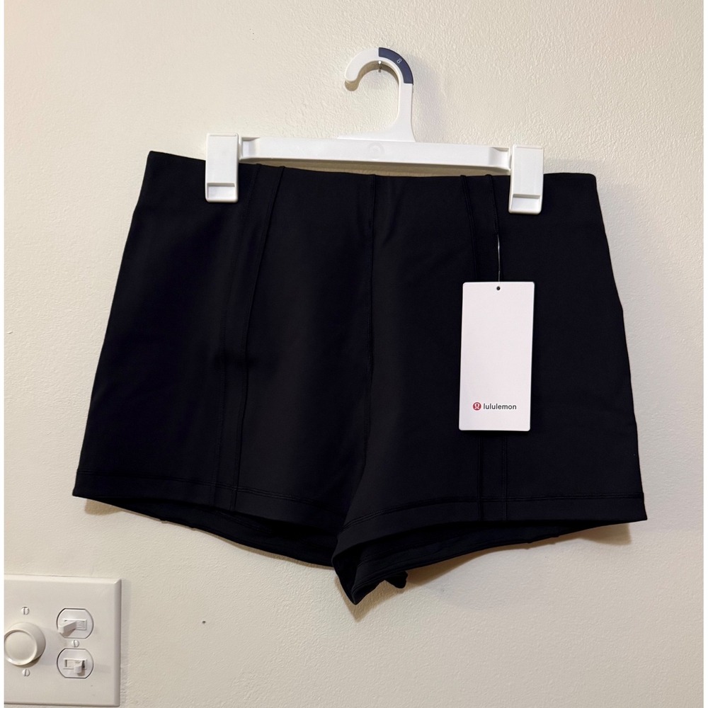 Lululemon Define Microshorts Black Size L NWT